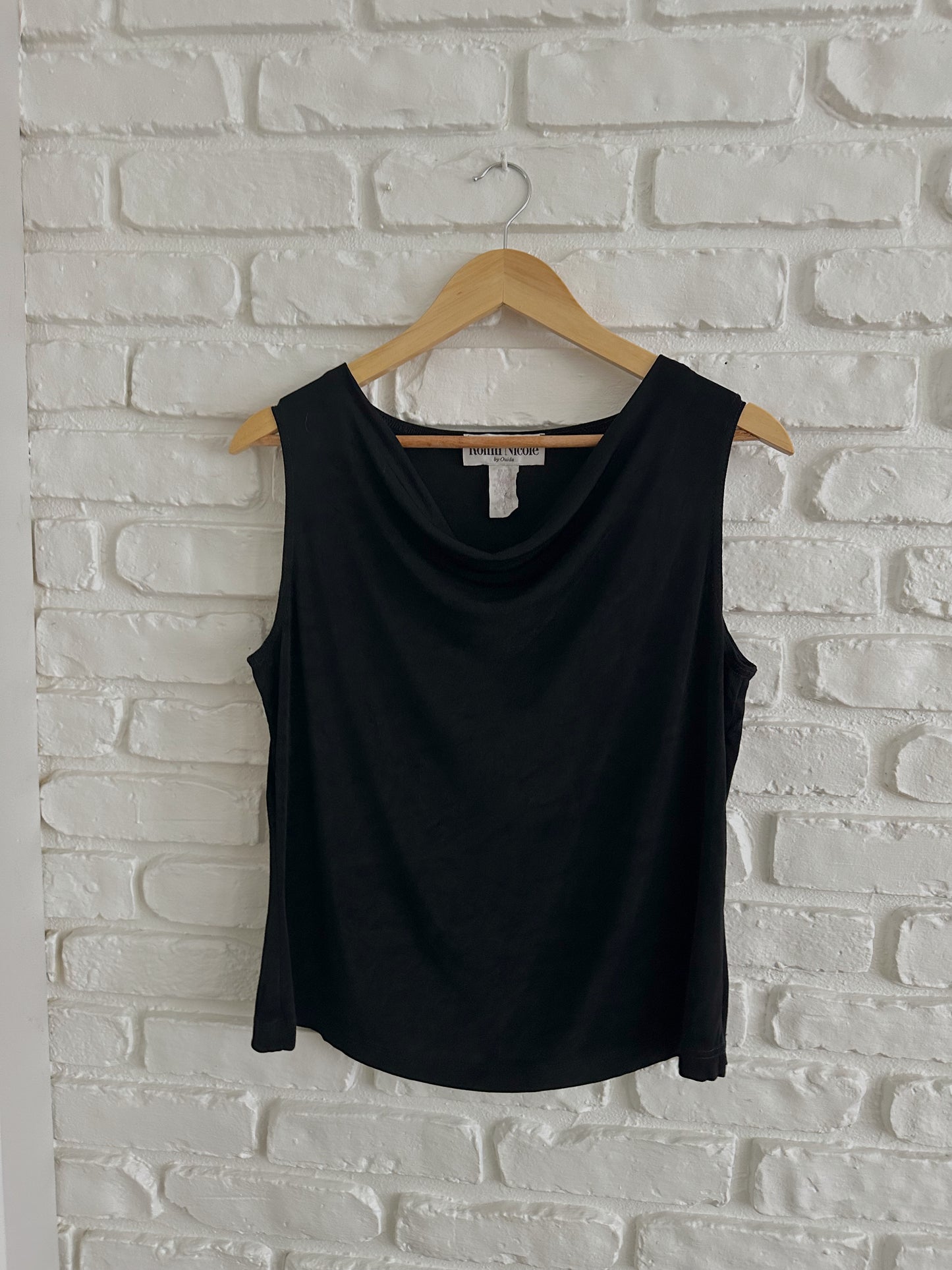 Slinky Sleek Black Top (L)