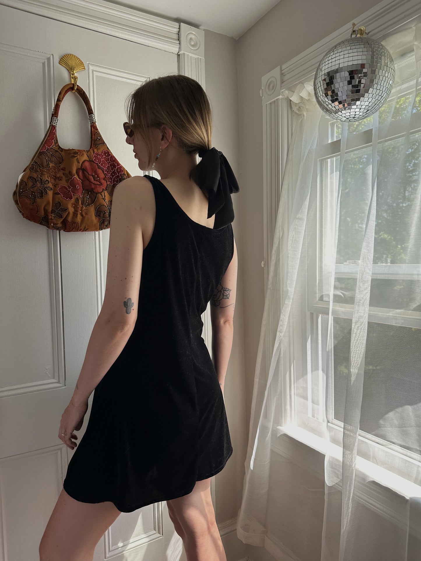 Black Velvet Mini Dress (M/L)